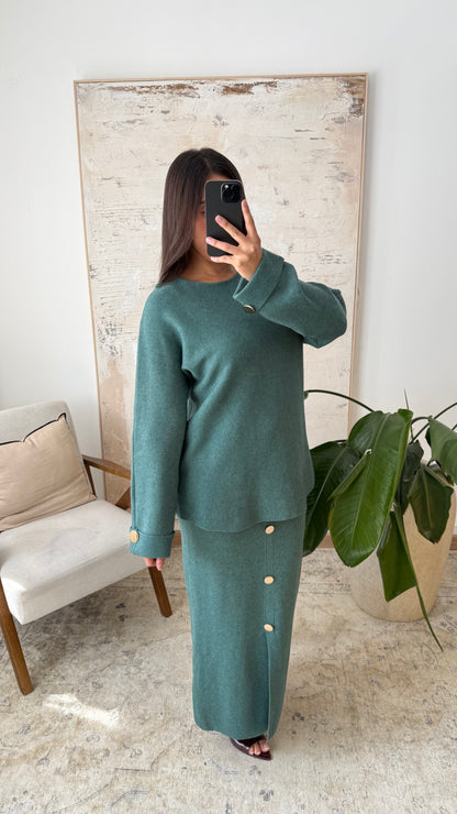 ENSEMBLE PULL JUPE DOUX TU
