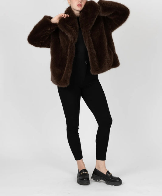Manteau fausse fourrure marron